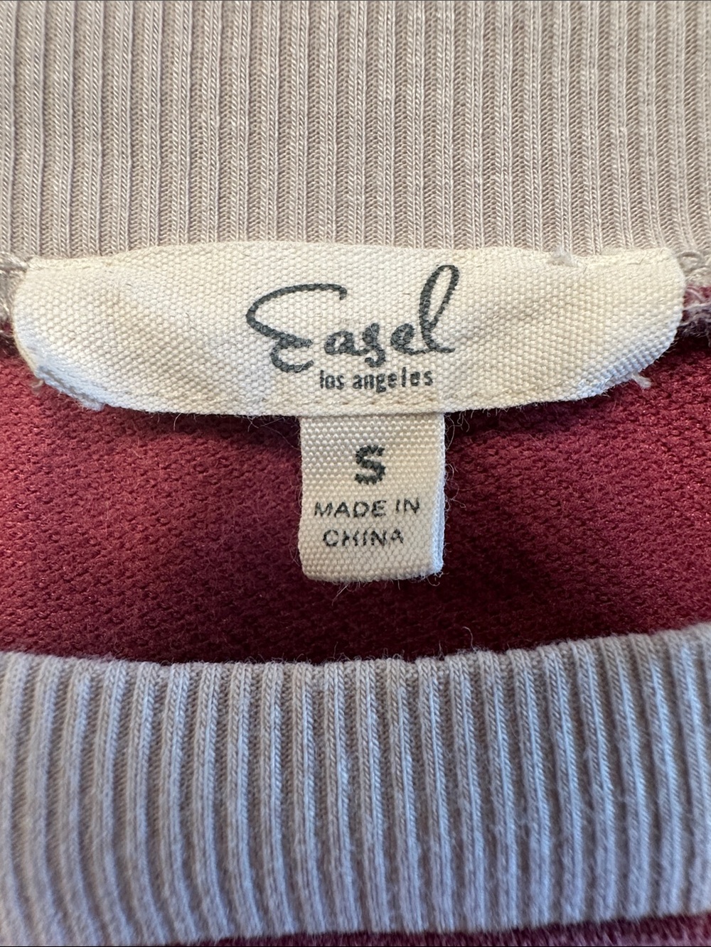 Easel Oversized Color-Block Top, Size S - Picture 2 of 4